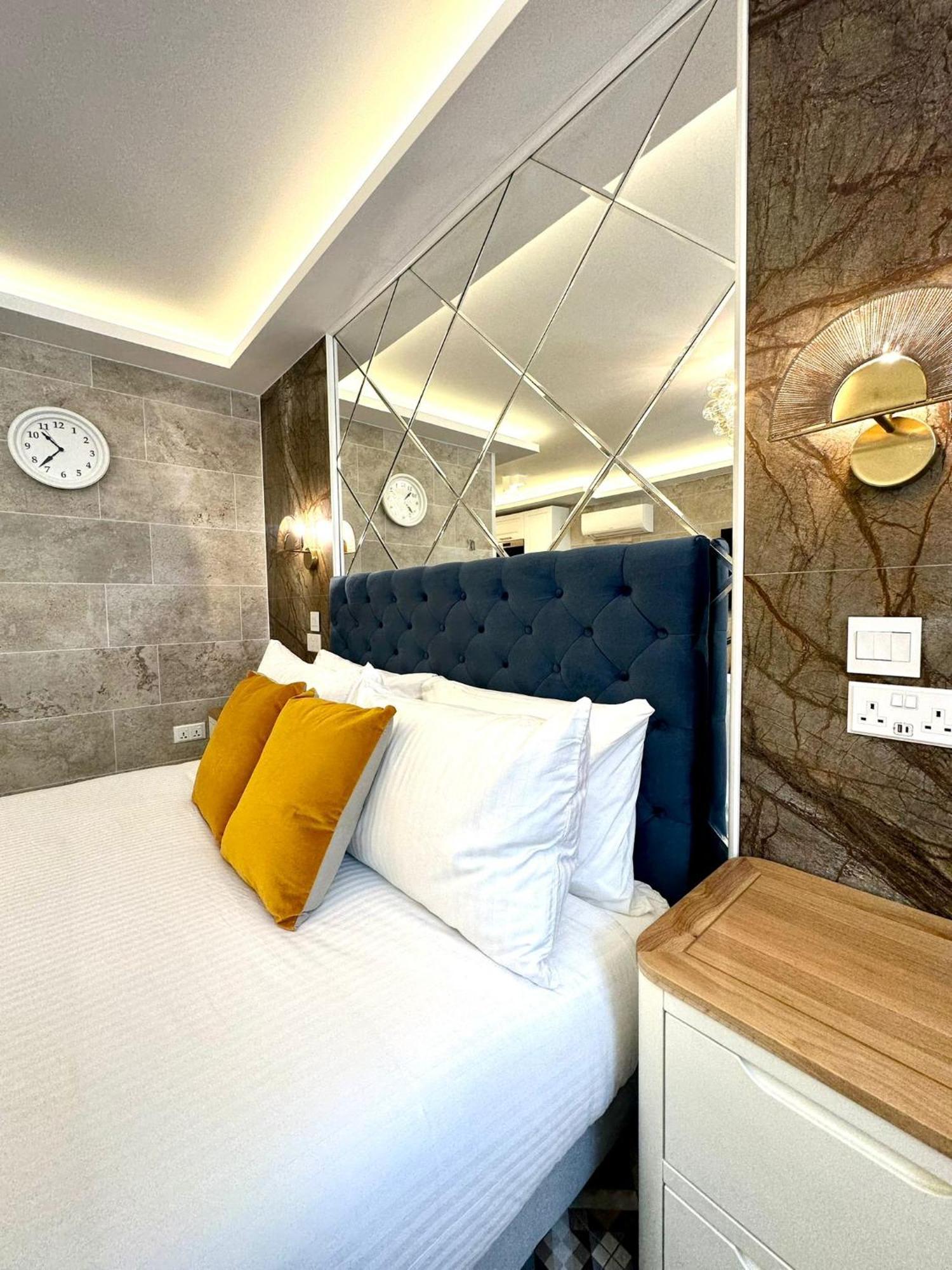 Balcony Hotel 3*
